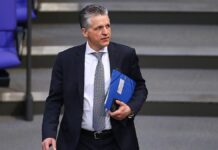 Frei will "grundlegende Kehrtwende" der Migrationspolitik