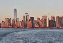 Familie aus Spanien stirbt bei Absturz von Hubschrauber in New York