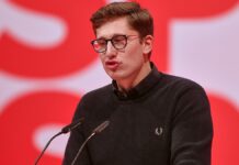 Juso-Chef hält sich Ablehnung von Koalitionsvertrag offen