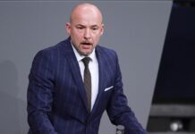 CSU-Landesgruppenchef weist AfD-Kritik im Saalstreit zurück