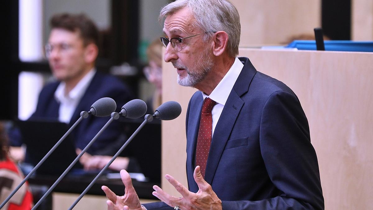 Sachsens Innenminister zweifelt an AfD-Verbot