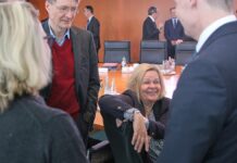 Lobbyverband "Bund der Steuerzahler" kritisiert Minister-Pensionen Lobbyverband "Bund der Steuerzahler" kritisiert Minister-Pensionen