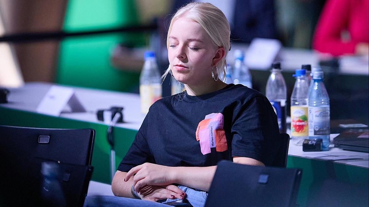 Grüne-Jugend-Chefin Nietzard bedauert Anti-Polizei-Aktion