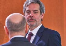 Hebestreit hält Humor von Scholz für unterschätzt Hebestreit hält Humor von Scholz für unterschätzt