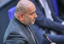 Bundestagsvizepräsident Nouripour plädiert für AfD-Verbotsverfahren Bundestagsvizepräsident Nouripour plädiert für AfD-Verbotsverfahren