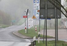 Grüne verlangen von Dobrindt Antworten zum Grenzregime