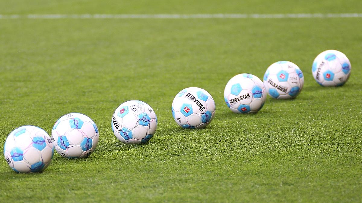 2. Bundesliga: HSV bleibt auf Aufstiegskurs - Sieg in Darmstadt