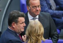 Pistorius nennt zweiten Kanzler-Wahlgang "unnötig und überflüssig" Pistorius nennt zweiten Kanzler-Wahlgang "unnötig und überflüssig"