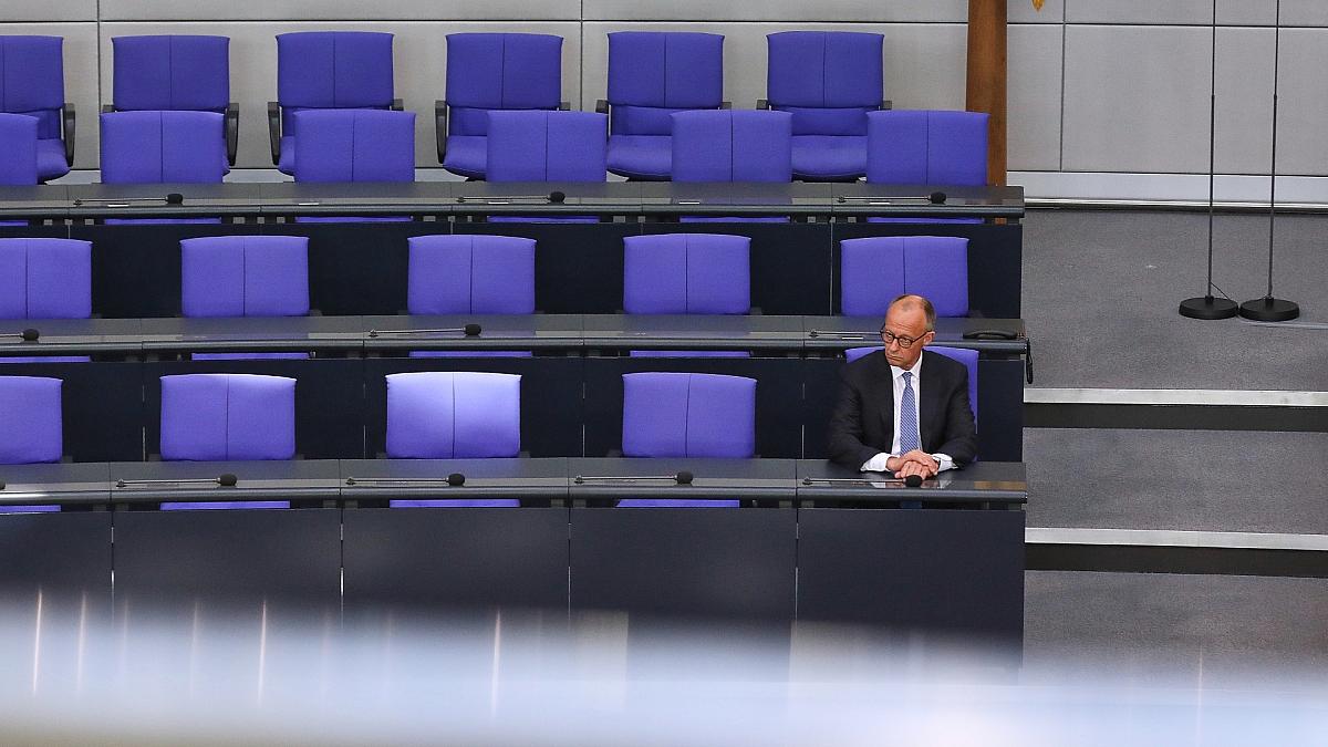 Wüst freut sich über zweiten Kanzler aus NRW nach Konrad Adenauer