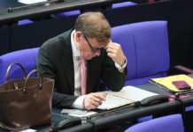 Wadephul bezeichnet Sicherheitslage in der Ostsee als "prekär"