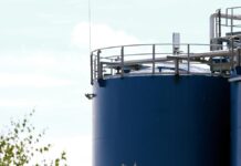 Ökonom Tooze befürchtet Ölpreiskrise durch Iran-Israel-Konflikt