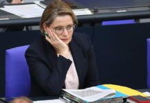 Justizministerin gegen schärfere Strafen bei Messerangriffen