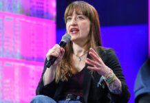 Reichinnek will Diätenerhöhung spenden