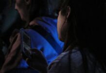 Günther fordert Verbot von Sozialen Medien für Unter-16-Jährige