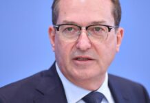 Asyl: Dobrindt will Notlagen-Klärung durch EuGH