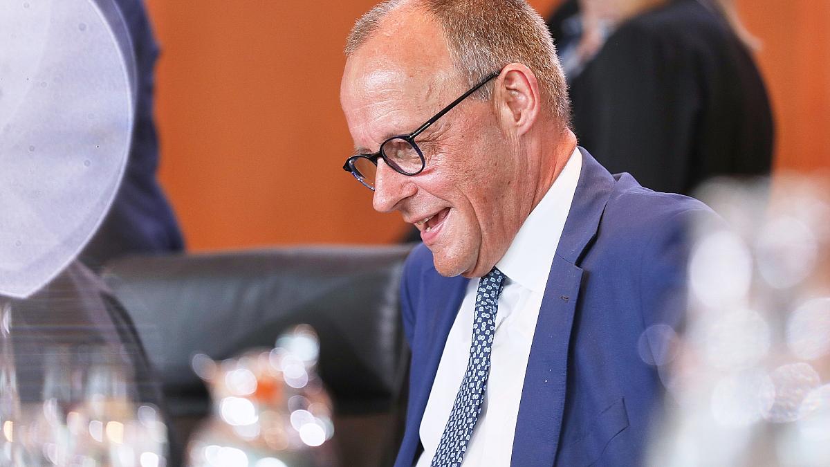 Insa: Union zieht AfD davon - Zufriedenheit mit Merz wächst