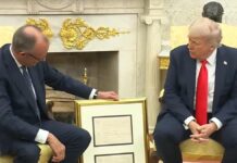 Merz und Trump tauschen im Oval Office Höflichkeiten aus