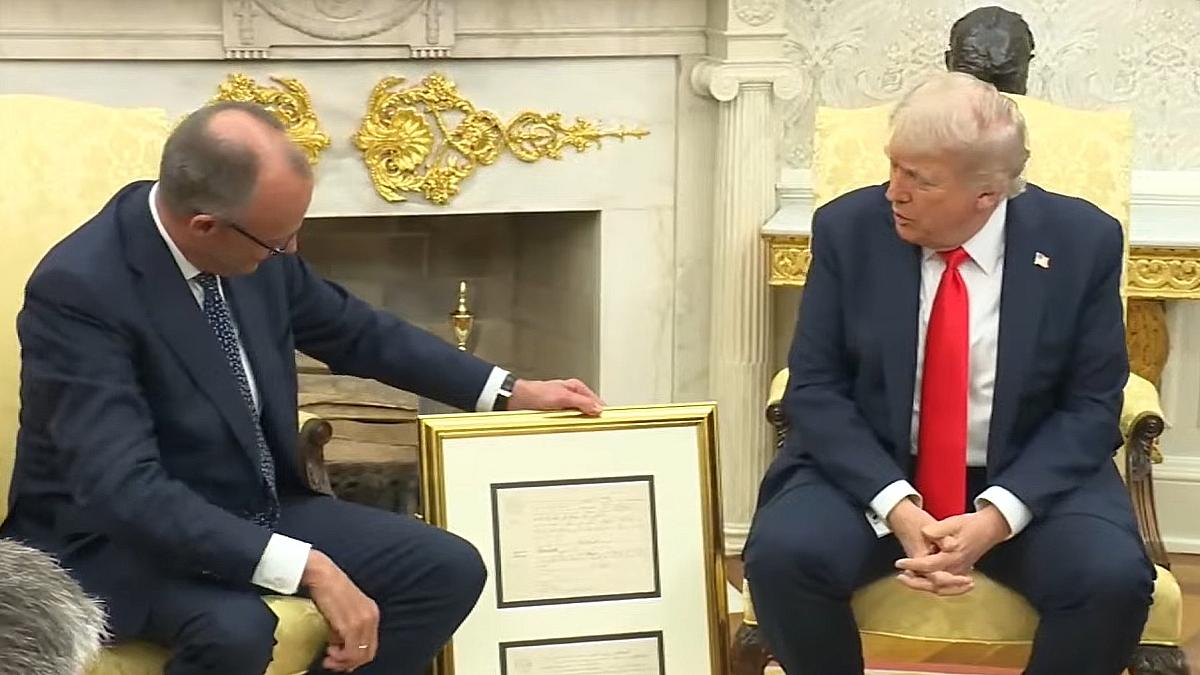 Merz und Trump tauschen im Oval Office Höflichkeiten aus