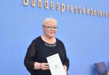 SED-Opferbeauftragte lobt Entschädigungsgesetz als "Meilenstein"