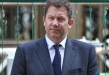 Klingbeil schließt Rückkehr zur alten Wehrpflicht aus