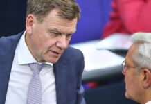 Röttgen für weniger Völkerrechtsfokus in Außenpolitik