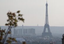 Pogacar gewinnt erneut Tour de France – Lipowitz auf dem Podest