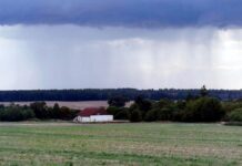 Wetterdienst warnt: Schwere Gewitter in Süddeutschland erwartet