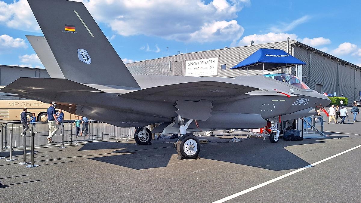 Bundeswehr fordert schnelle Freigabe von Geld für F-35-Fliegerhorst