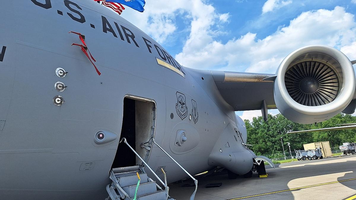 EVP erklärt Zollvereinbarung mit militärischer Schwäche Europas