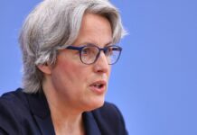 Missbrauchsbeauftragte fordert Rente für ehemalige Heimkinder