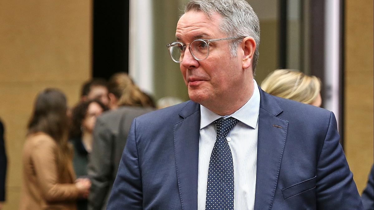 Schweitzer warnt vor "Schnellschüssen" bei AfD-Verbot