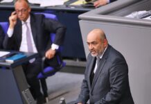 Nouripour drängt Koalition bei Richterwahl zu Tempo