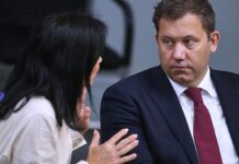 Klingbeil kritisiert Reiches Renten-Vorschlag