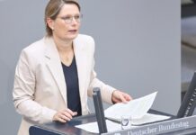 Hubig sieht "sehr viele Verlierer" durch verschobene Richterwahl