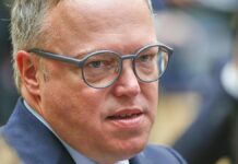 Voigt macht Druck bei Stromsteuer und Bund-Länder-Finanzen