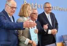 Wüst lobt Initiative für Staatsreform