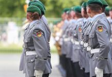 Prien hält Frauen-Dienstpflicht für "Gleichstellungsfrage"