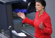 Wagenknecht: "Deutschland steckt tief in der Merzession"