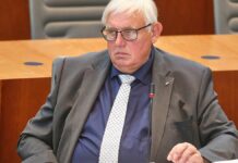 Laumann nimmt Beamten-Pensionen ins Visier