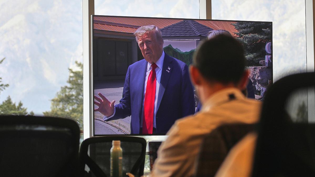 Trump warnt vor Sondersteuern und Gesetzen für US-Tech-Konzerne