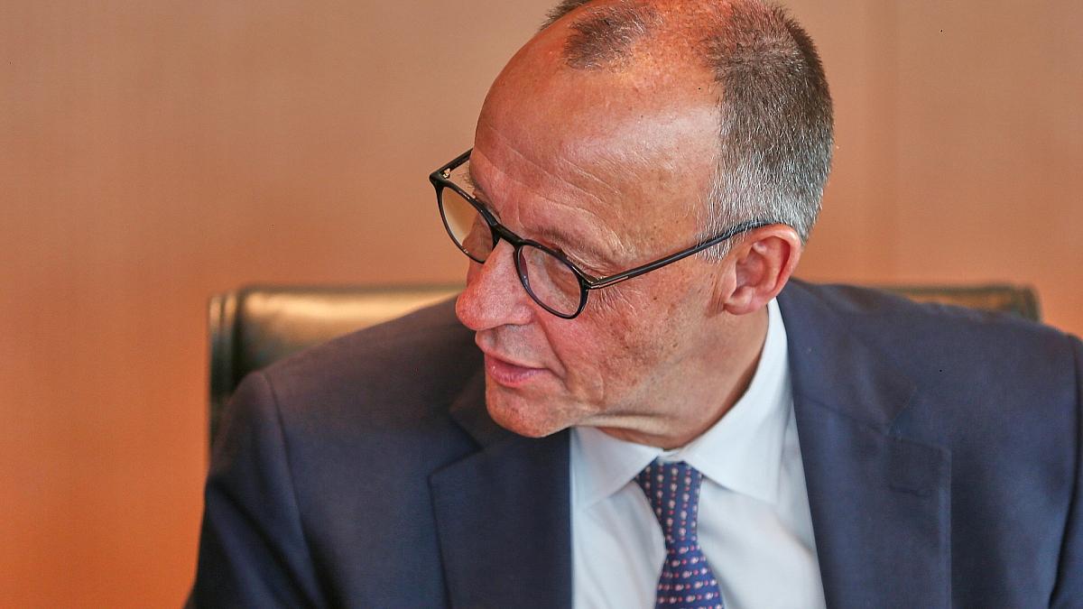 Merz verteidigt Waffenstopp für Israel