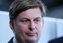 Bundestag hebt einstimmig Immunität von Maximilian Krah auf