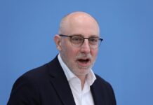 Dobrindt bestätigt neuen Verfassungsschutzchef Selen