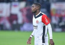 Eintracht Frankfurt verleiht Nkounkou nach Turin