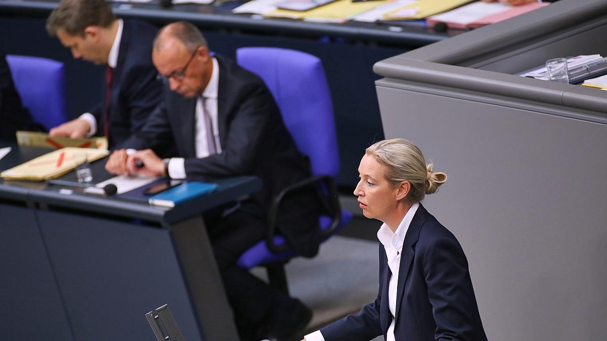 Neue Insa-Umfrage: Union weiter knapp vor AfD - Grüne legen zu