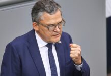 Drohnenvorfälle: Kiesewetter fordert Ausrufung des Spannungsfalls