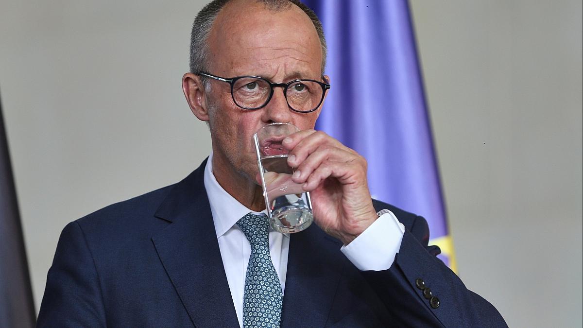 Merz verzichtet angeblich seit Amtsantritt auf Alkohol