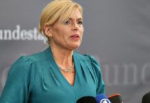 Klöckner hält schärfere Regeln im Bundestag für dringend notwendig