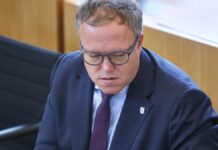 Voigt will Cannabis-Gesetz ohne Evaluation abschaffen