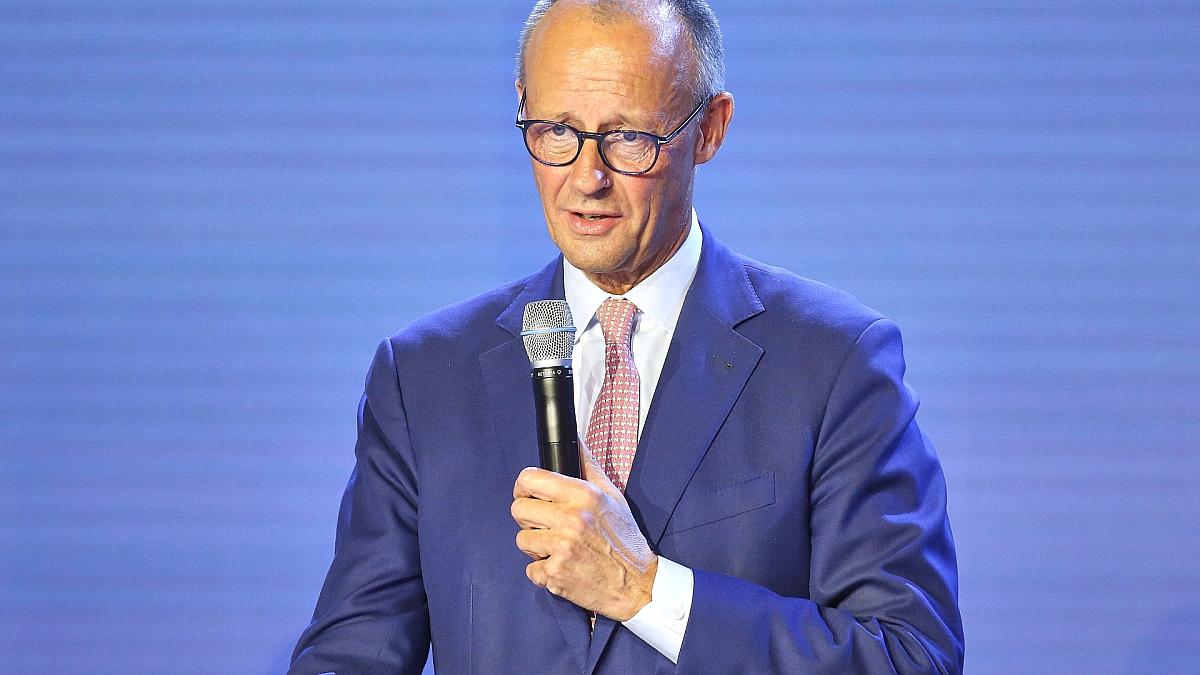 Merz sieht Deutschland "nicht im Krieg" und "nicht im Frieden"